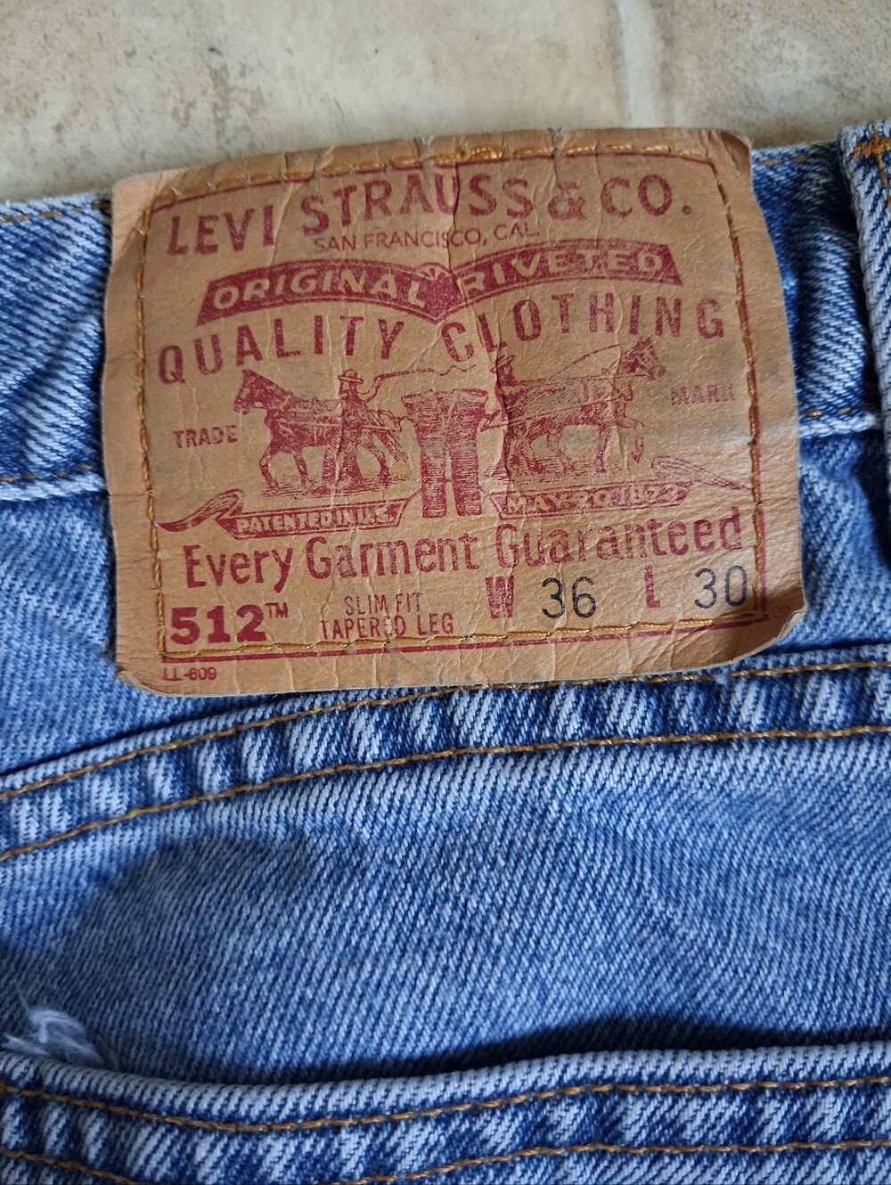 Levi's 512 Slim Fit Tapered Jeans - Light Blue Denim
